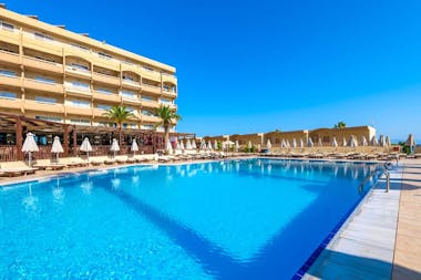 Sun Beach Resort, Greece